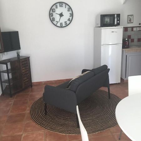 Gite 2 Pieces Au Calme Les Arcs-sur-Argens Dış mekan fotoğraf